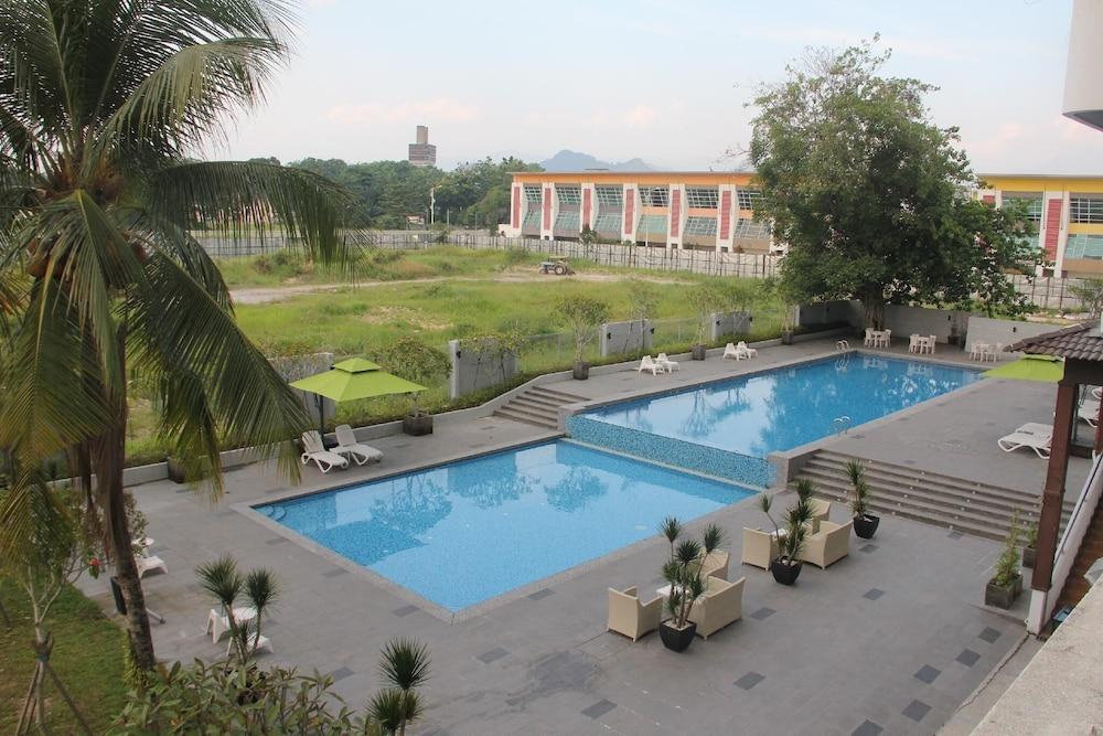 Impiana Hotel Ipoh Buitenkant foto