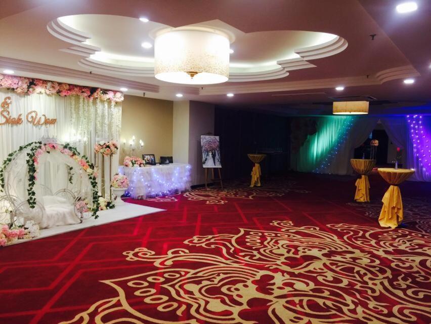 Impiana Hotel Ipoh Buitenkant foto